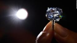 خریداری گران‌قیمت‌ترین الماس برای کودک