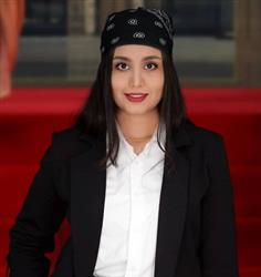 محدثه اسدی‌زاده کارگردانی توانا